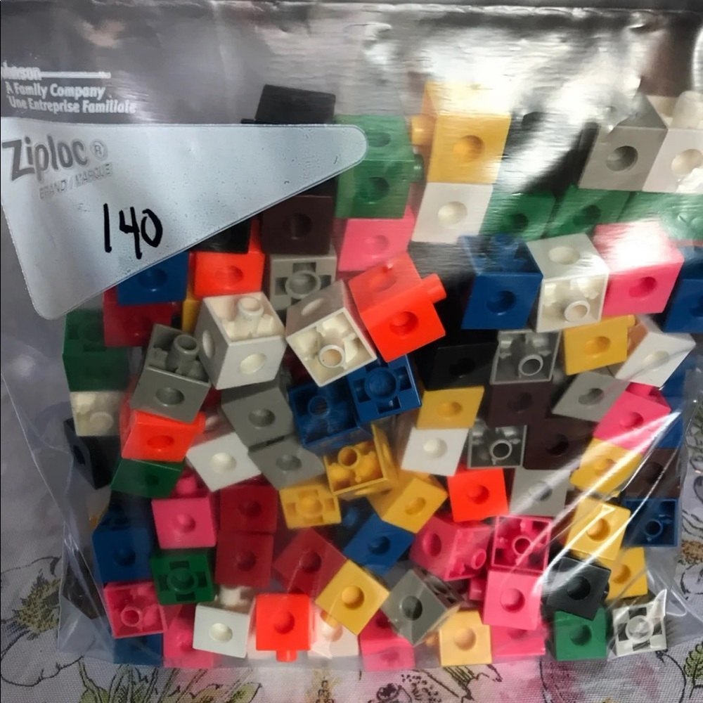 GIGO - Connect a Cube